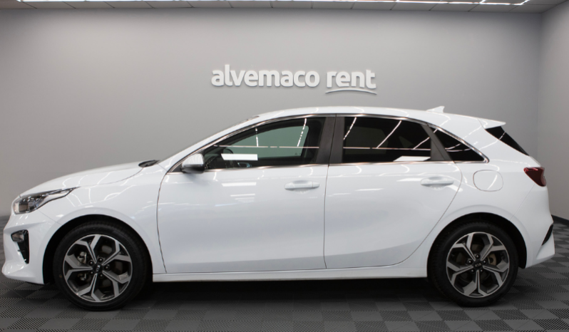 
Kia Ceed 5 puertas 1.6 CRDi MHEV de 136 CV completo									