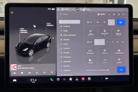 TESLA Model Y Gran Autonomia 4WD
