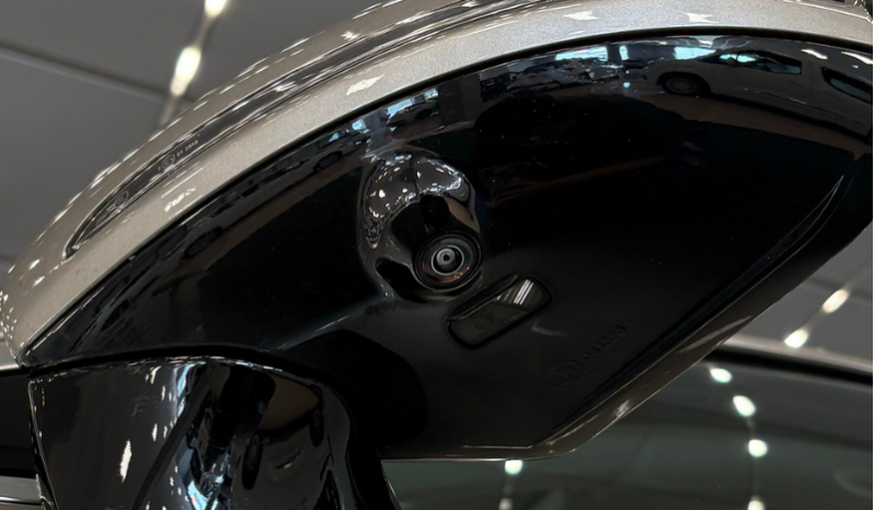 
MERCEDES-BENZ Clase E E 220 d 4MATIC Coupe completo									