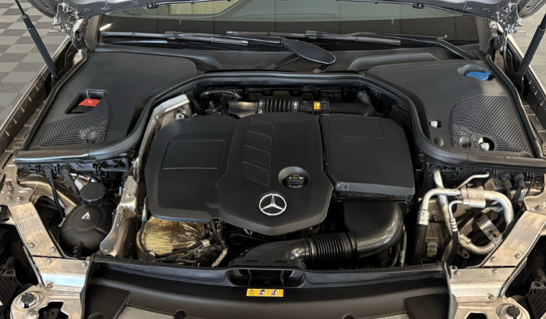 
MERCEDES-BENZ Clase E E 220 d 4MATIC Coupe completo									