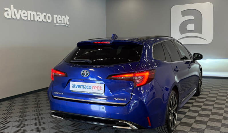 
TOYOTA Corolla 200H Style EditionTouring Sport completo									