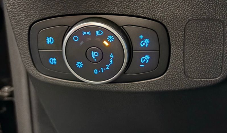 
FORD Focus 1.5 Ecoblue STLine SB completo									