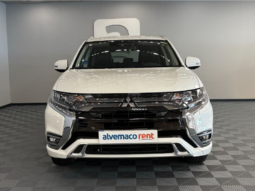 MITSUBISHI Outlander 2.4 PHEV Kaiteki Auto 4WD