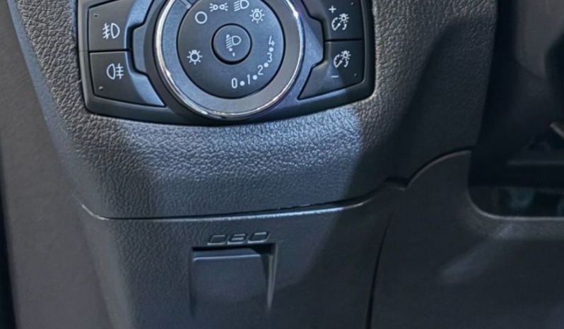 
FORD Transit Courier Van 1.5 TDCi Trend completo									