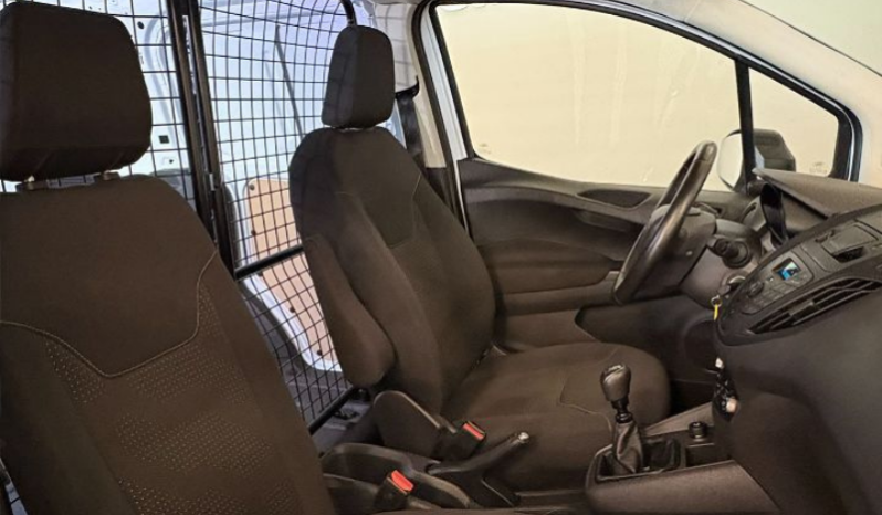 
FORD Transit Courier Van 1.5 TDCi Trend completo									