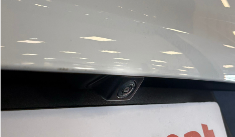
RENAULT Kadjar Zen Blue dCi 4×4 completo									