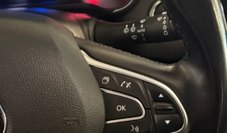 
RENAULT Kadjar Zen Blue dCi 4×4 completo									