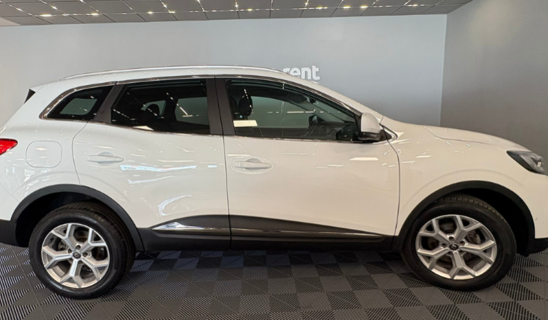 
RENAULT Kadjar Zen Blue dCi 4×4 completo									