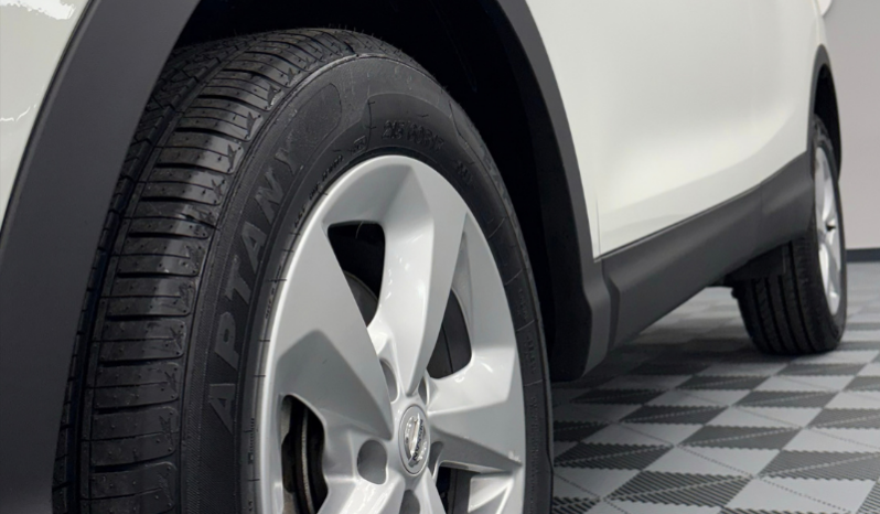 
NISSAN QASHQAI DIGT mHEV 4×2 Acenta completo									