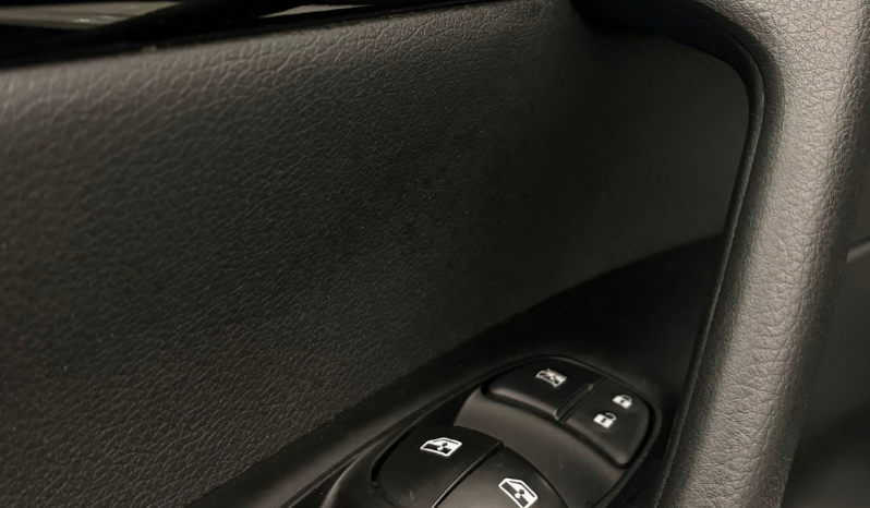 
NISSAN QASHQAI DIGT mHEV 4×2 Acenta completo									